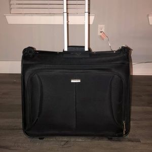Samsonite Rolling Garment Bag